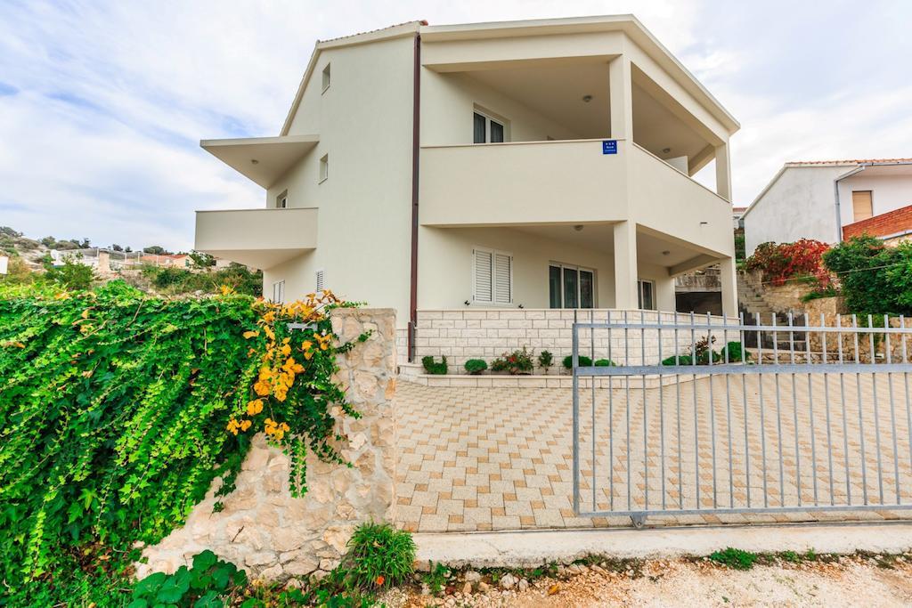 Apartments Rogulj Rogoznica  Exterior foto